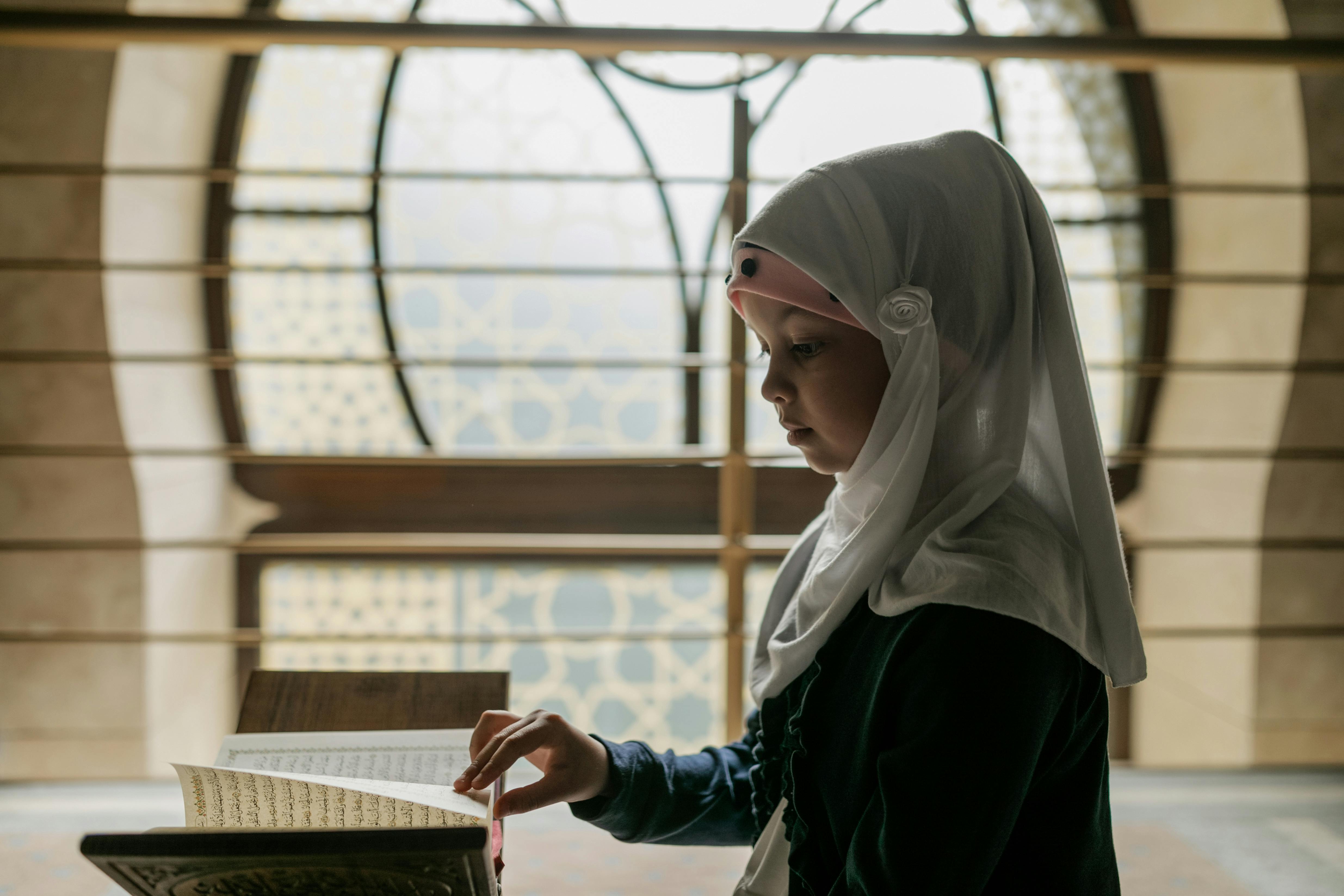 Darul Quran Academy - Learn Quran with Expert Tutors and Personalized Classes